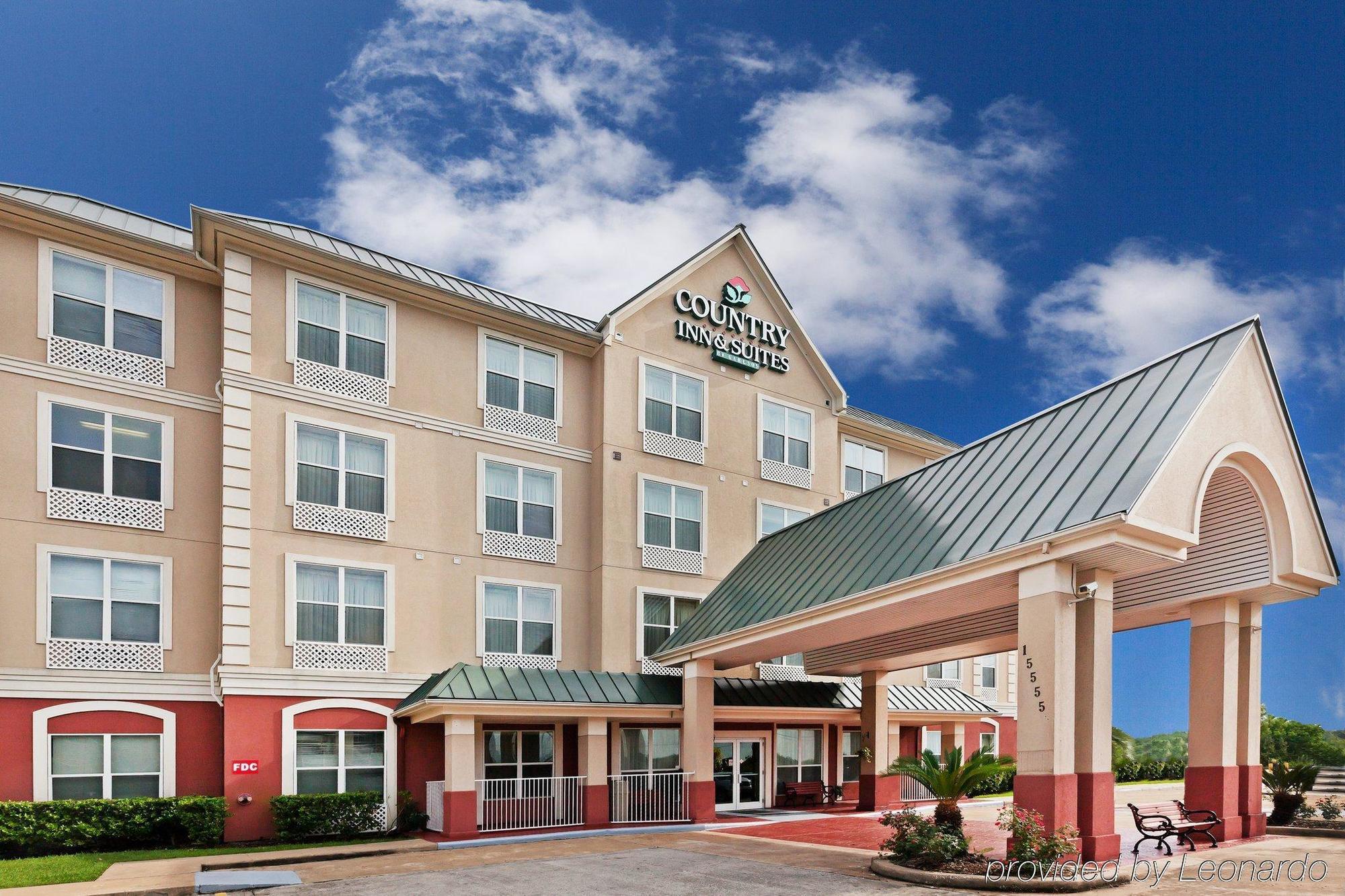 Sonesta Essential Iah Airport Jfk Boulevard - Newly Renovated Houston Exterior photo